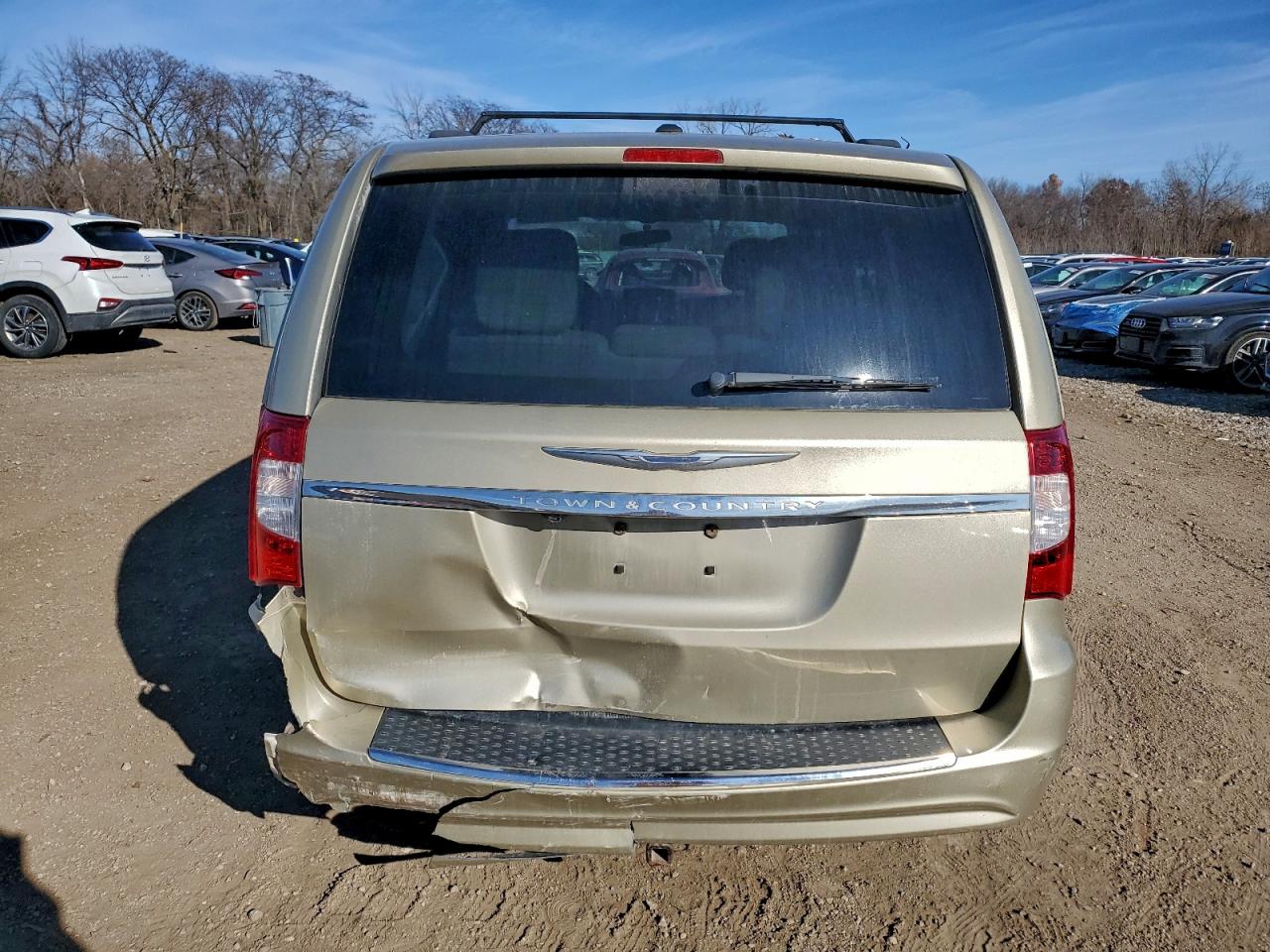 2011 Chrysler Town & Country Touring VIN: 2A4RR5DG1BR798609 Lot: 93852035