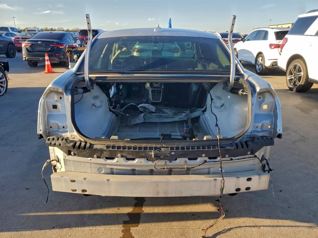 2021 Chrysler 300 Touring VIN: 2C3CCAAG7MH606469 Lot: 93962605