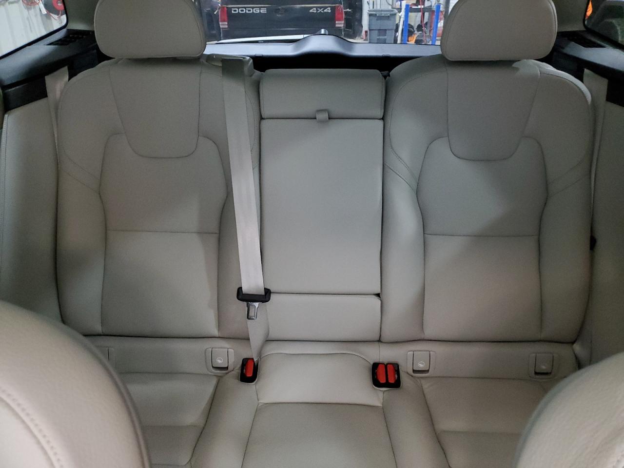 2024 Volvo Xc60 Core VIN: YV4L12RK3R1909476 Lot: 92468395