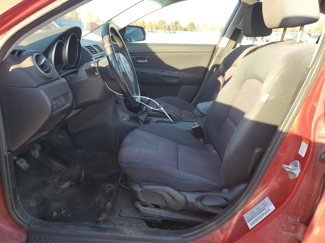 2005 Mazda 3 S VIN: JM1BK323051310274 Lot: 92432375