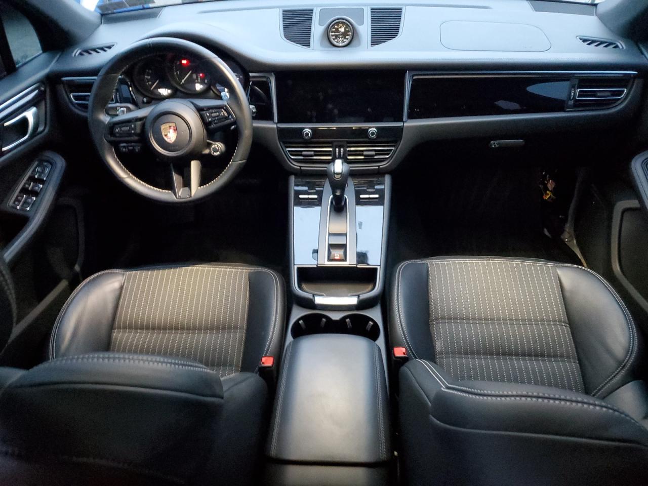2023 Porsche Macan Base VIN: WP1AA2A54PLB04151 Lot: 92410475
