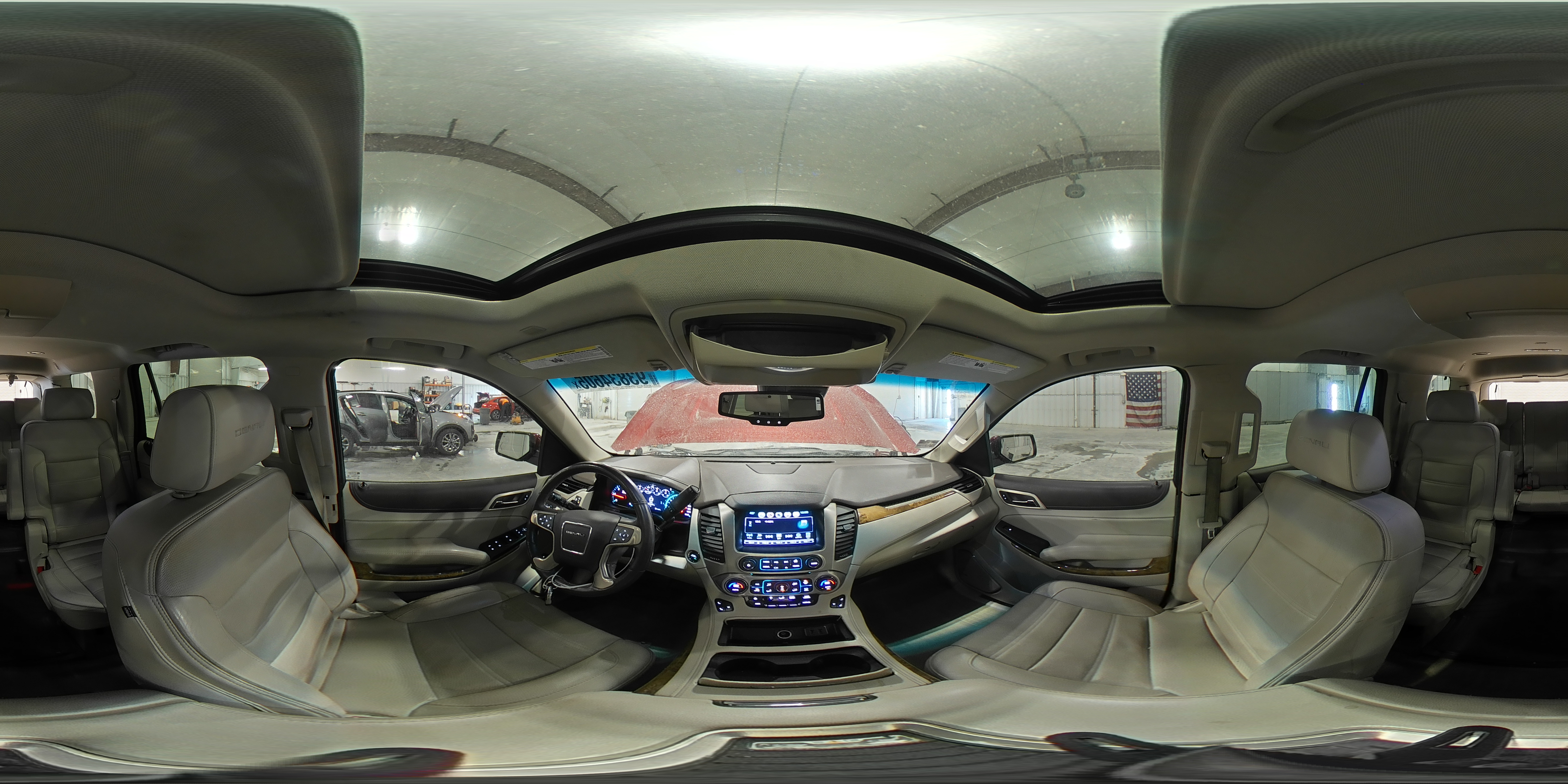 2017 GMC Yukon Denali VIN: 1GKS2CKJ3HR130585 Lot: 93834605