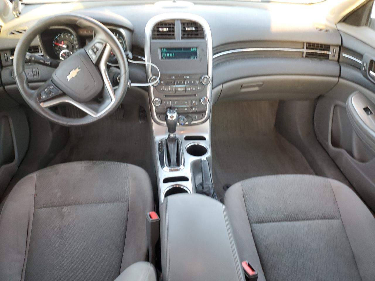 2015 Chevrolet Malibu Ls VIN: 1G11B5SL2FF128676 Lot: 92328775