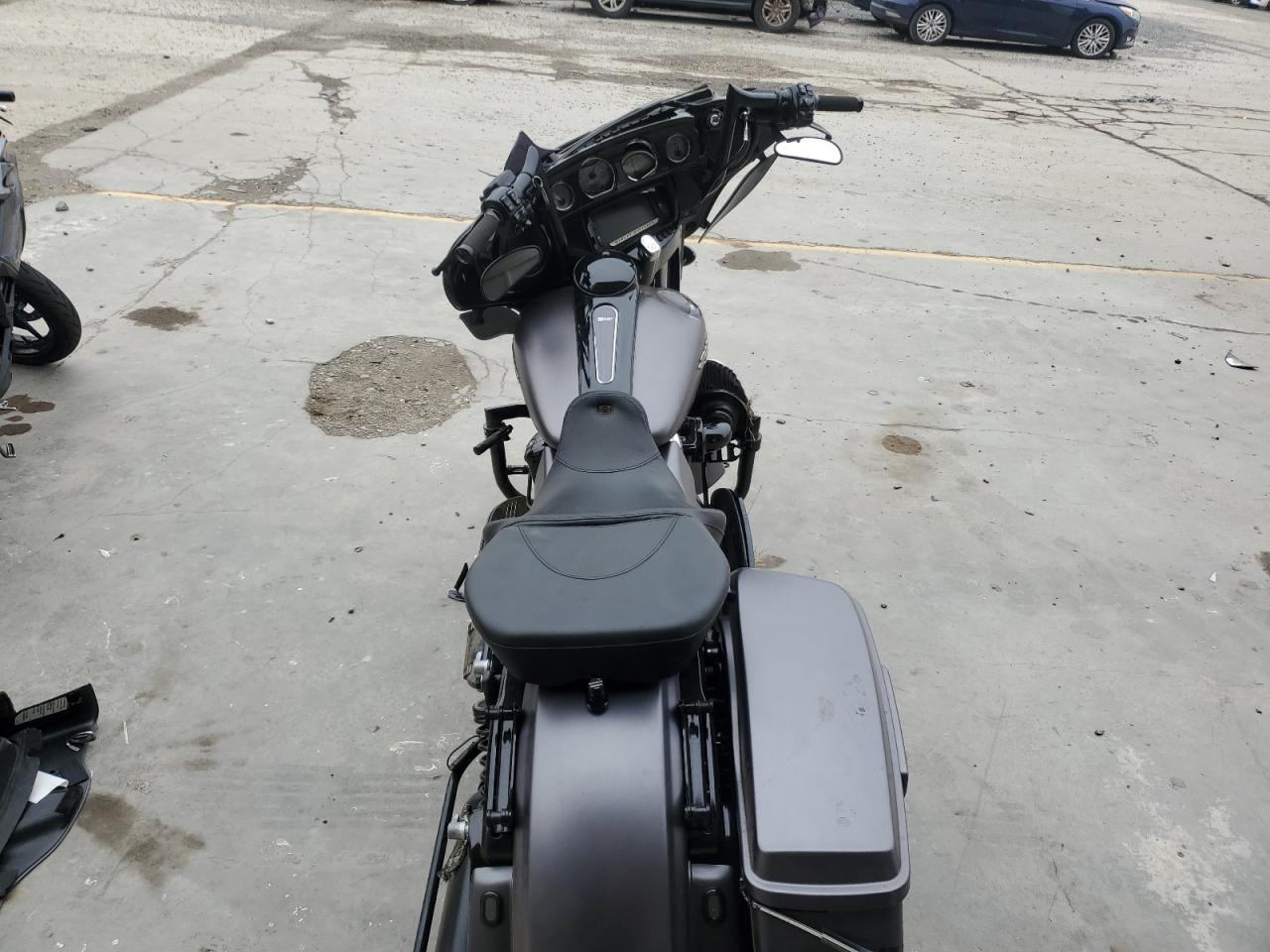 2017 Harley-Davidson Flhxs Street Glide Special VIN: 1HD1KRC11HB648582 Lot: 93241115