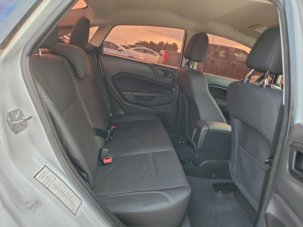 2019 Ford Fiesta Se VIN: 3FADP4BJ8KM117163 Lot: 93697995