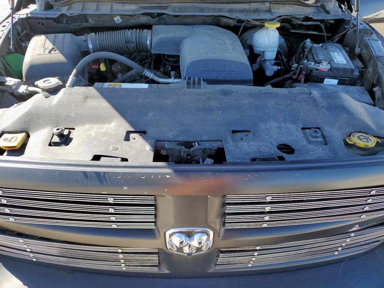 2019 Ram 1500 Classic Tradesman VIN: 1C6RR6FGXKS585947 Lot: 92931285