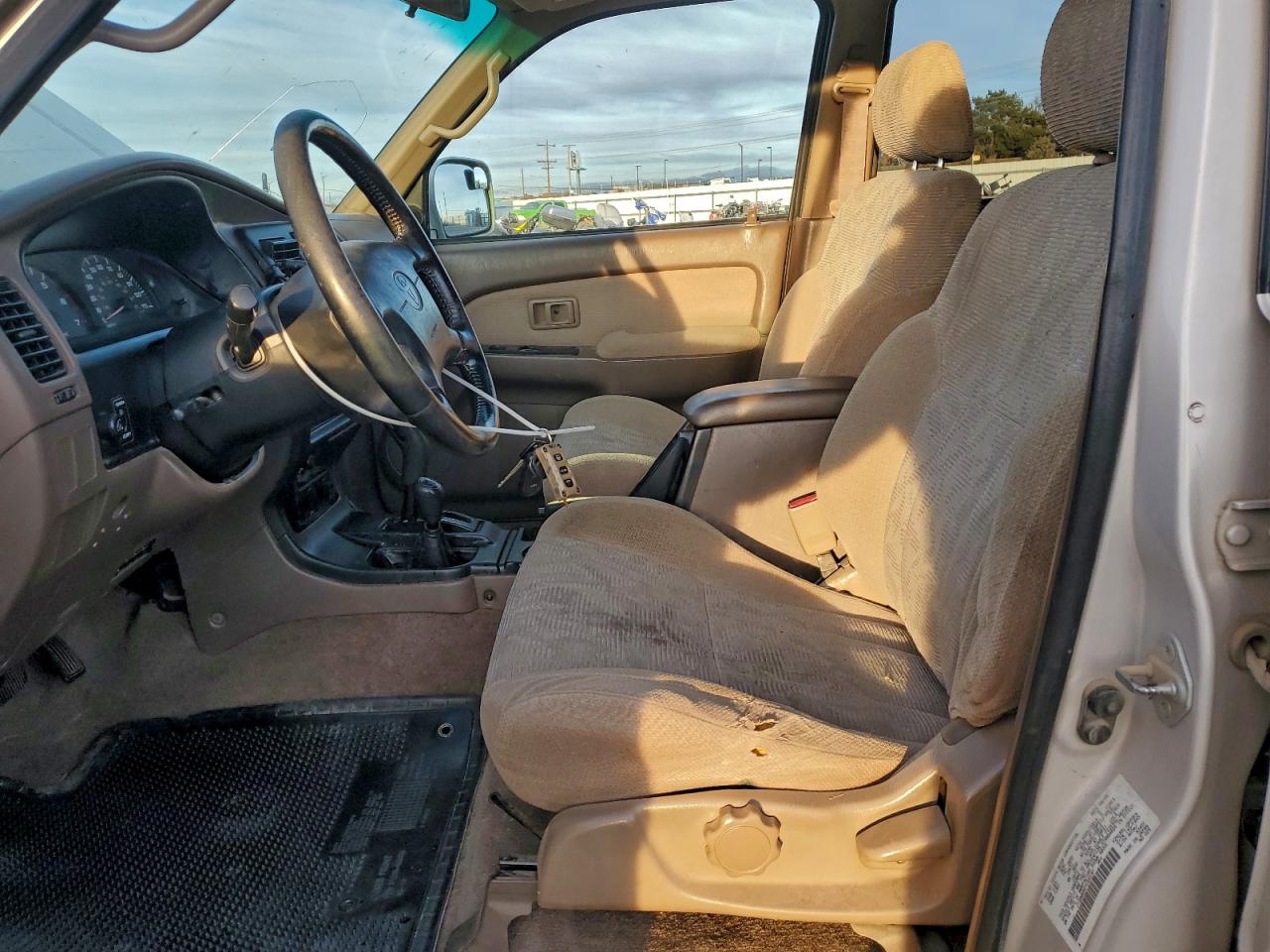 2000 Toyota 4Runner Sr5 VIN: JT3HN86R6Y0320187 Lot: 93916655