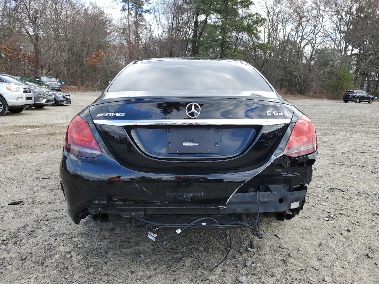 Фото: W1KWF8HB1MR620215