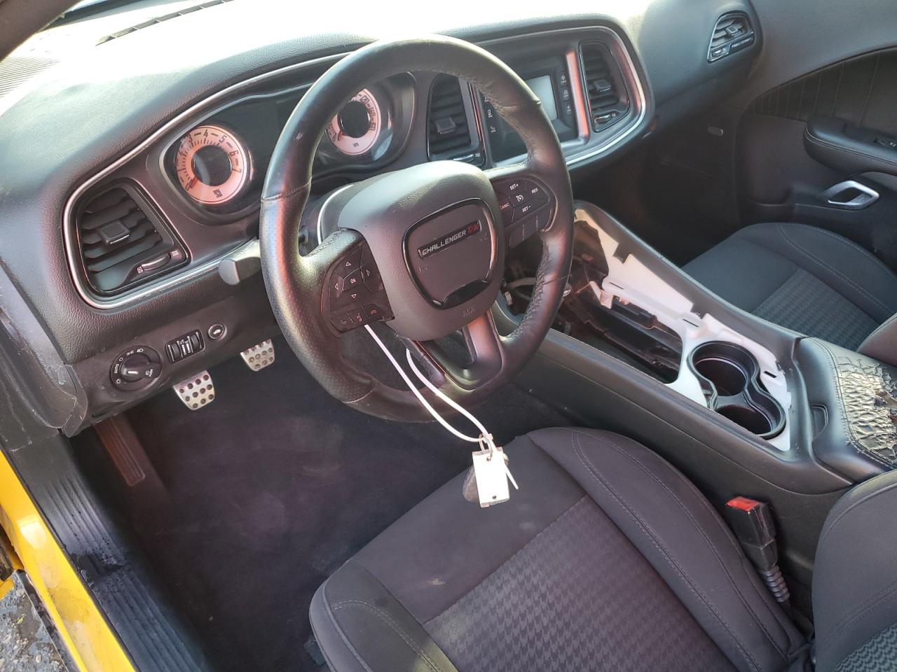 2017 Dodge Challenger R/T VIN: 2C3CDZBT3HH567988 Lot: 84300615