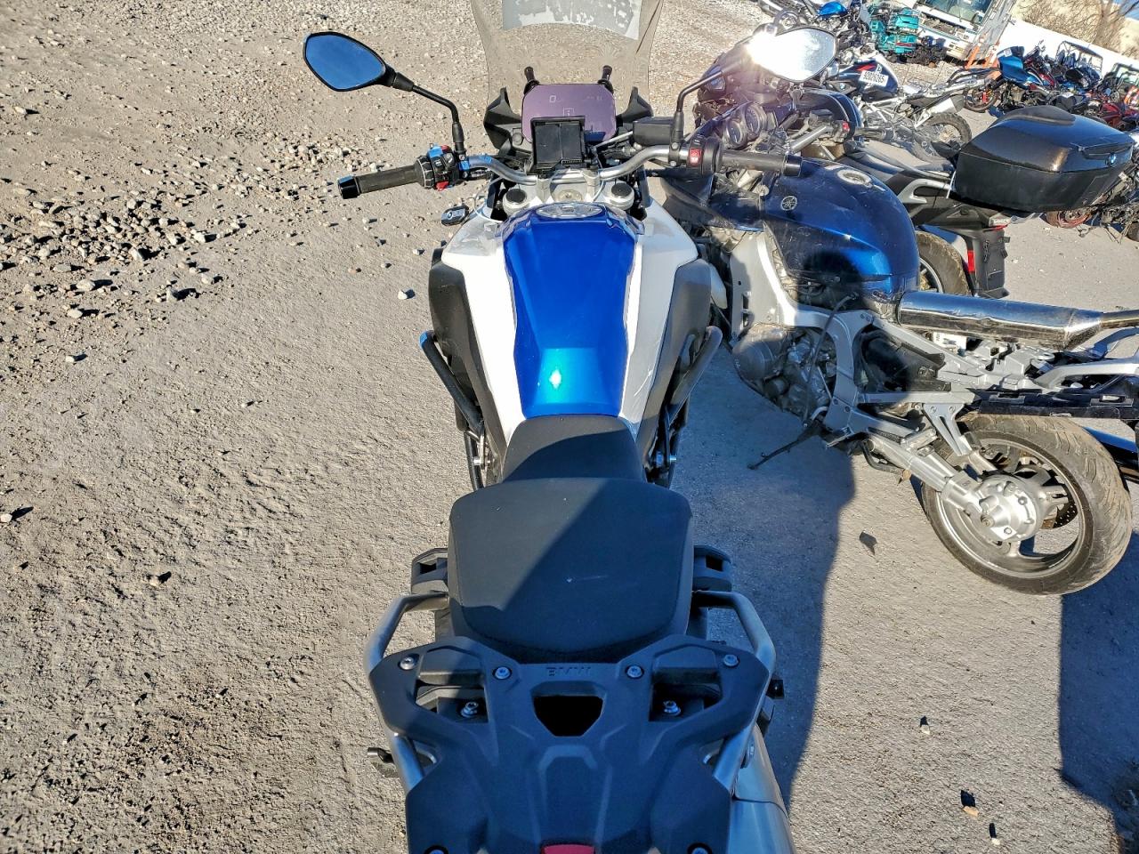 2023 BMW F 750 Gs VIN: WB10B1808P6H43856 Lot: 94346325