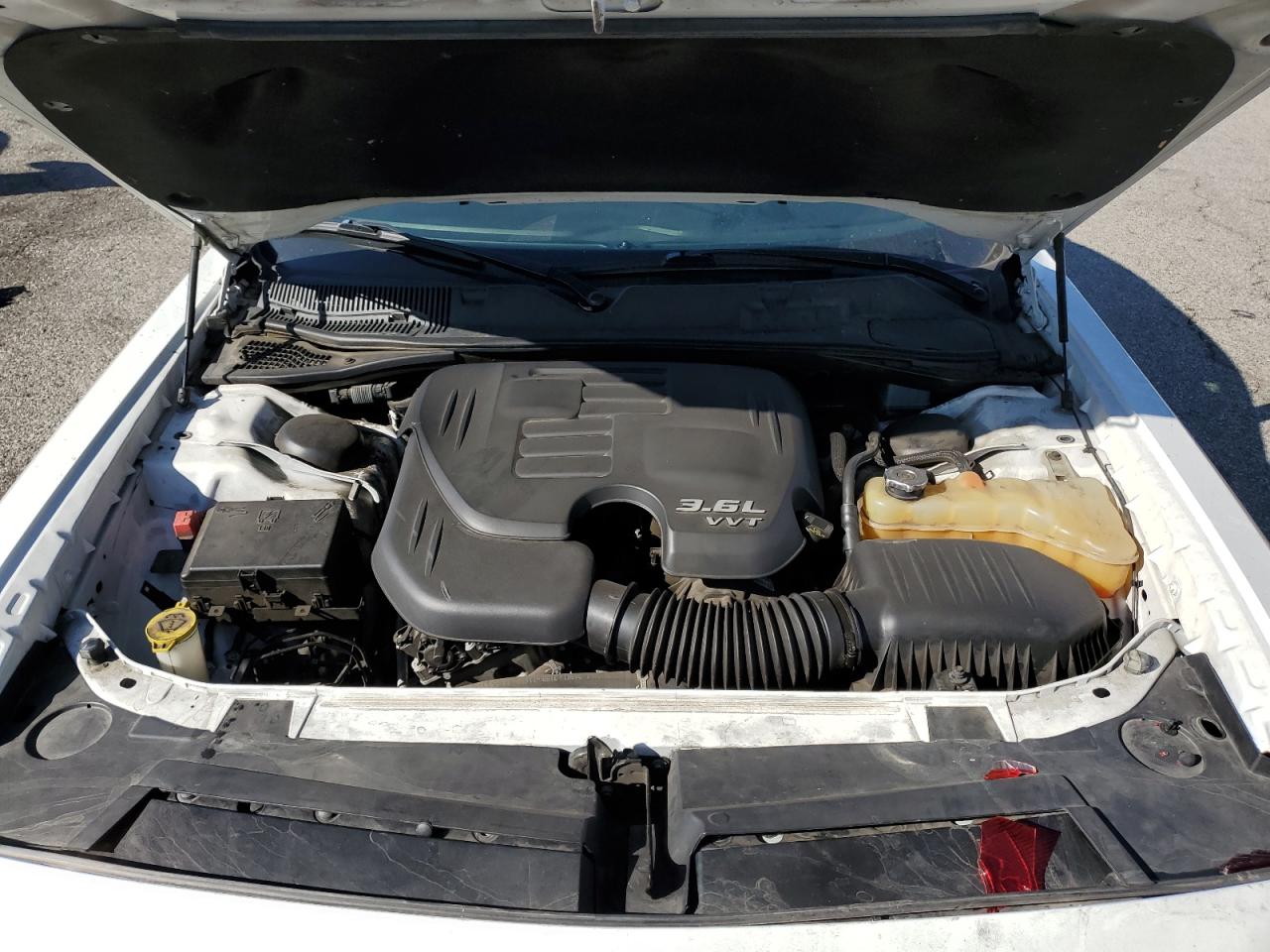 2019 Dodge Challenger Sxt VIN: 2C3CDZAG4KH557904 Lot: 91710975