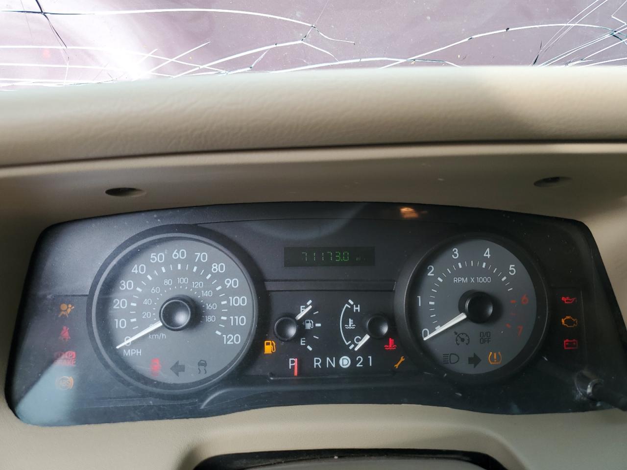 2008 Mercury Grand Marquis Gs VIN: 2MEFM74V28X636119 Lot: 85434375