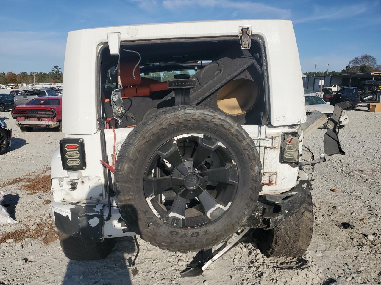 2007 Jeep Wrangler Sahara VIN: 1J4GB59117L143155 Lot: 92919195