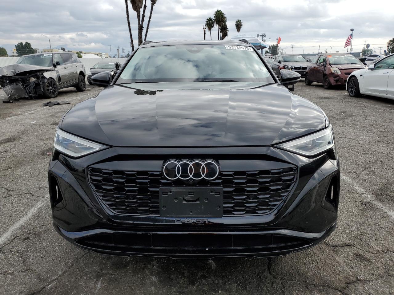 2024 Audi Q8 E-Tron Premium VIN: WA14AAGE6RB011909 Lot: 93734975