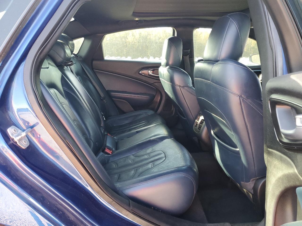 2016 Chrysler 200 S VIN: 1C3CCCBB4GN133978 Lot: 93044835