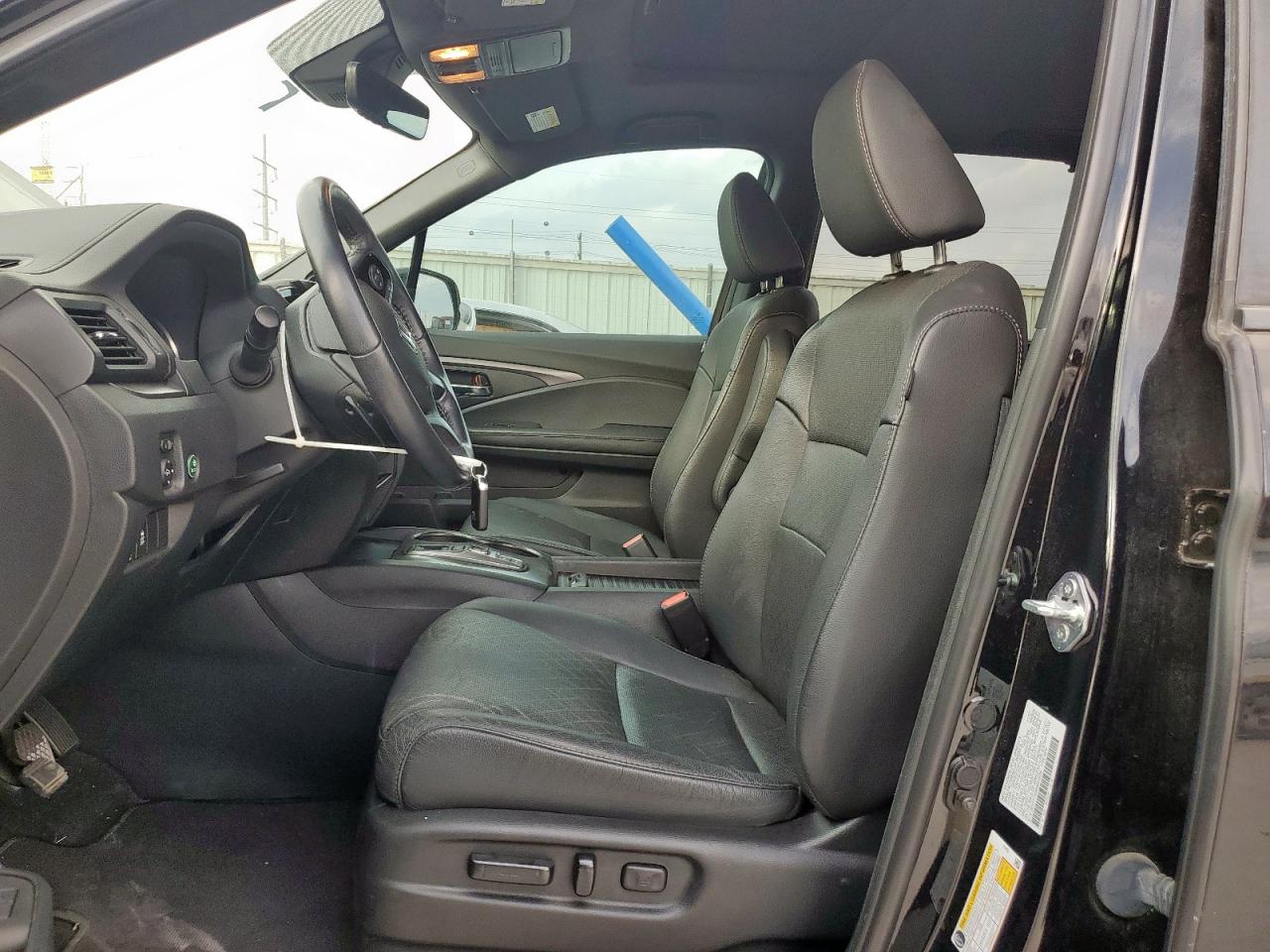 2021 Honda Passport Exl VIN: 5FNYF7H58MB015556 Lot: 93501275