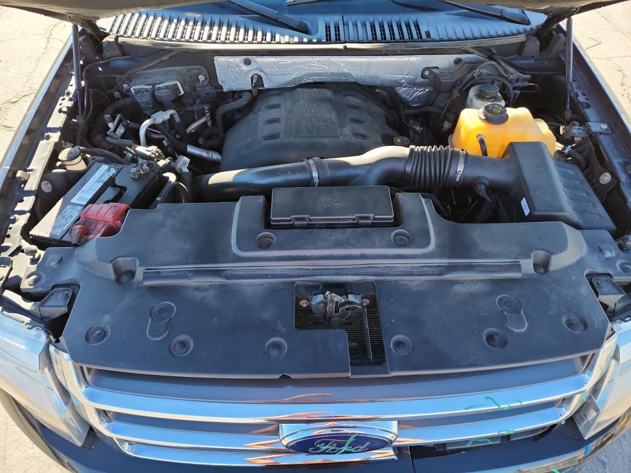 2015 Ford Expedition Xlt VIN: 1FMJU1JT8FEF03774 Lot: 93339755