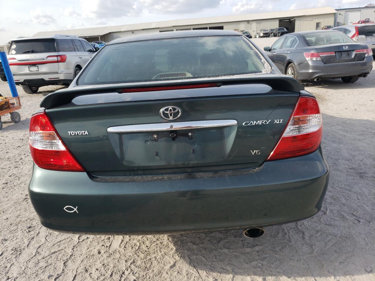 2002 Toyota Camry Le VIN: 4T1BF32K52U506468 Lot: 93301935