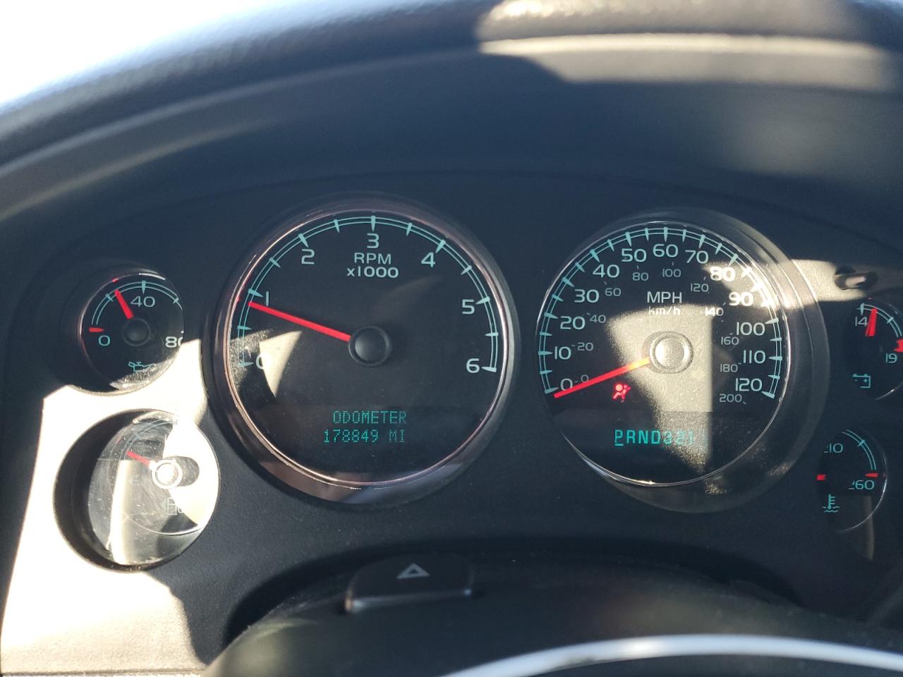 2007 GMC Yukon VIN: 1GKFK13067J335486 Lot: 91980585