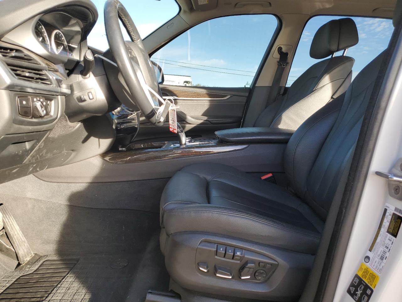 2015 BMW X5 xDrive35D VIN: 5UXKS4C58F0N12209 Lot: 92833675