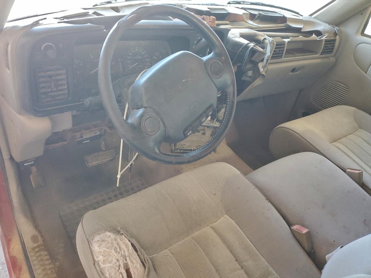 1996 Dodge Ram 1500 VIN: 1B7HC16Y3TJ159543 Lot: 93478605