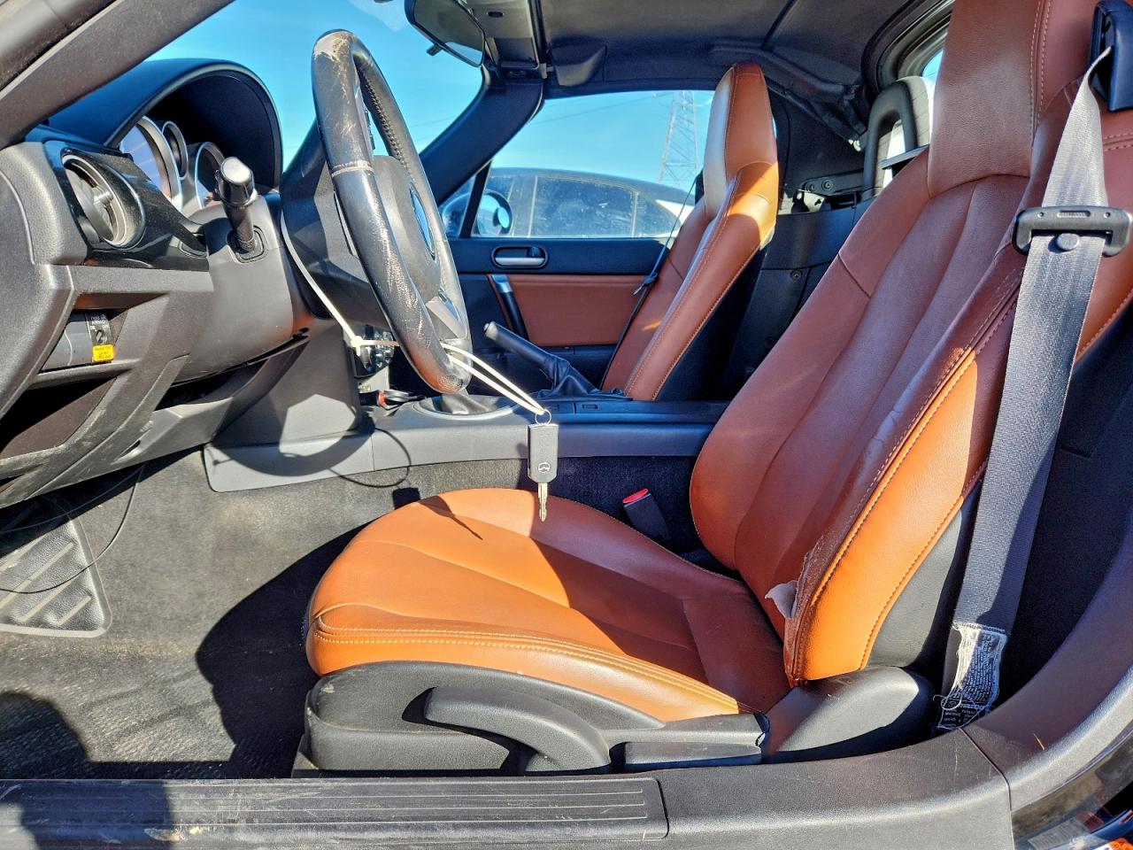 2008 Mazda Mx-5 Miata VIN: JM1NC26FX80145093 Lot: 93940745