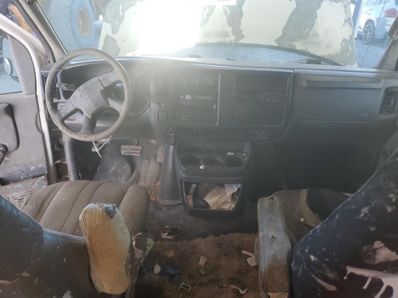 2005 Chevrolet Express G3500 VIN: 1GCHG39U051131047 Lot: 90893265