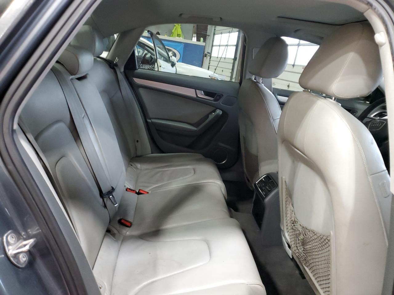 2014 Audi A4 Premium Plus VIN: WAUFFAFLXEN018299 Lot: 91945205