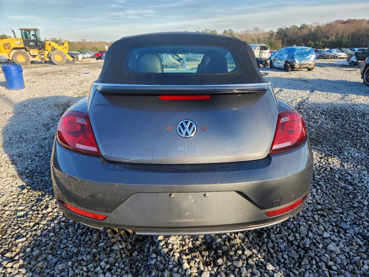2018 Volkswagen Beetle S VIN: 3VW5DAAT8JM515073 Lot: 93316445