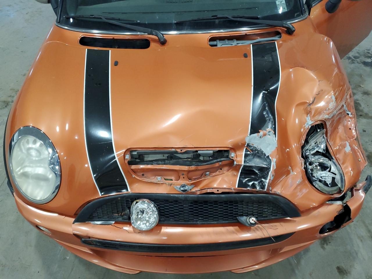 2005 Mini Cooper S VIN: WMWRH33435TF82066 Lot: 93216955