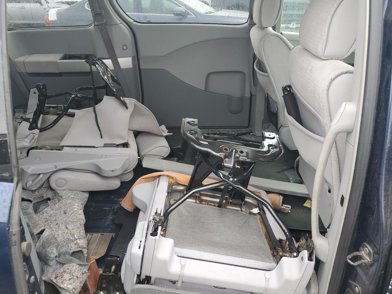 2004 Nissan Quest S VIN: 5N1BV28U64N368863 Lot: 93240545