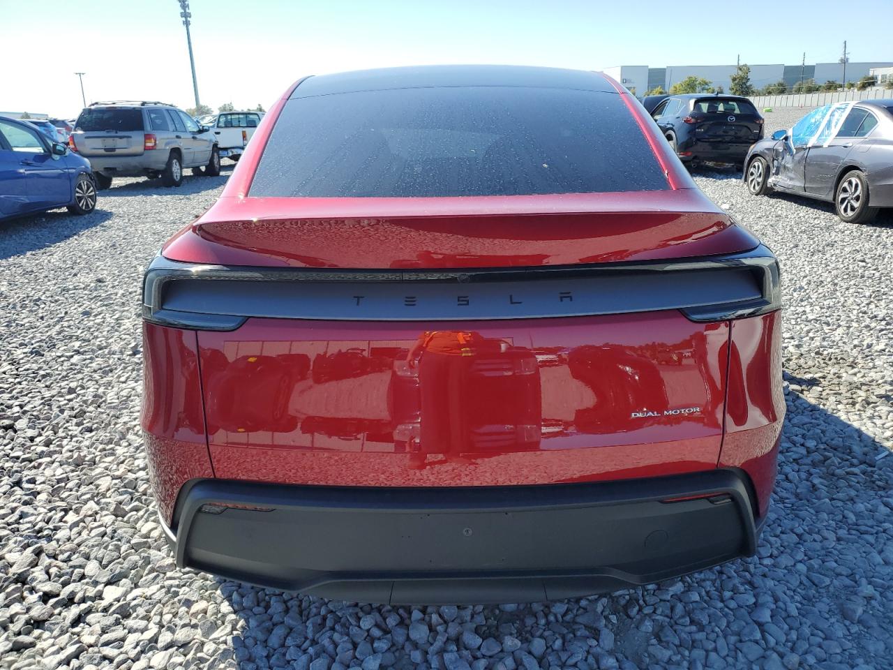 2026 Tesla Model Y VIN: 7SAYGDEE2TA397727 Lot: 91557475