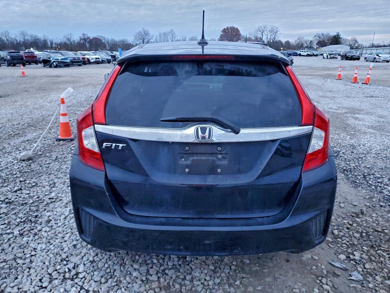 2015 Honda Fit Ex VIN: 3HGGK5H88FM725076 Lot: 93965555