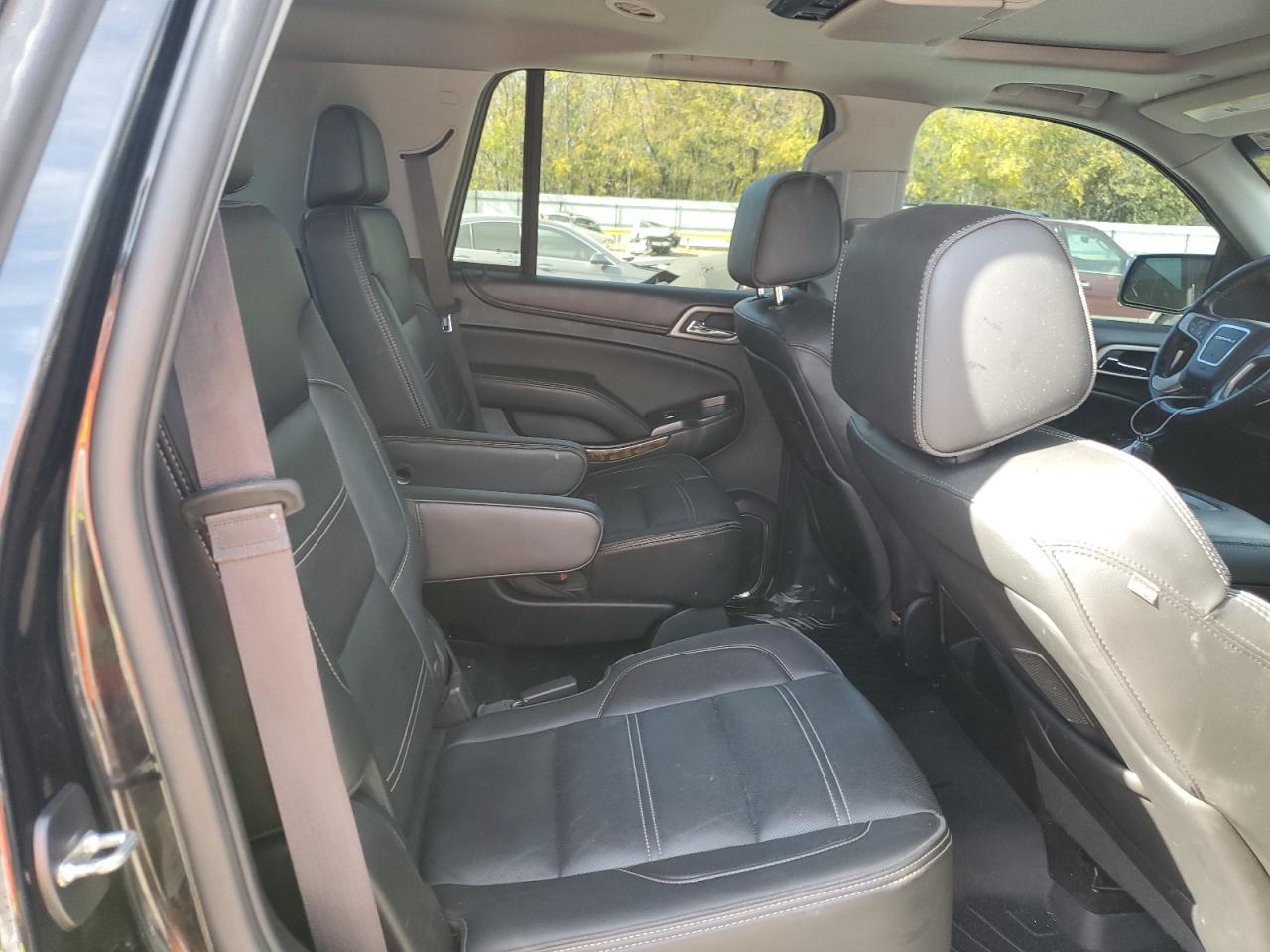 2015 GMC Yukon Denali VIN: 1GKS2CKJ8FR567270 Lot: 90998595