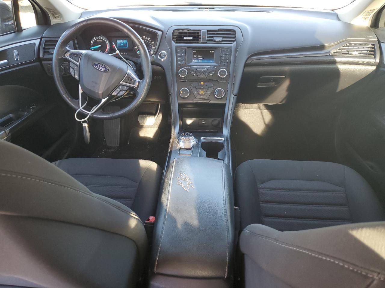 2018 Ford Fusion S VIN: 3FA6P0G74JR228888 Lot: 92082455