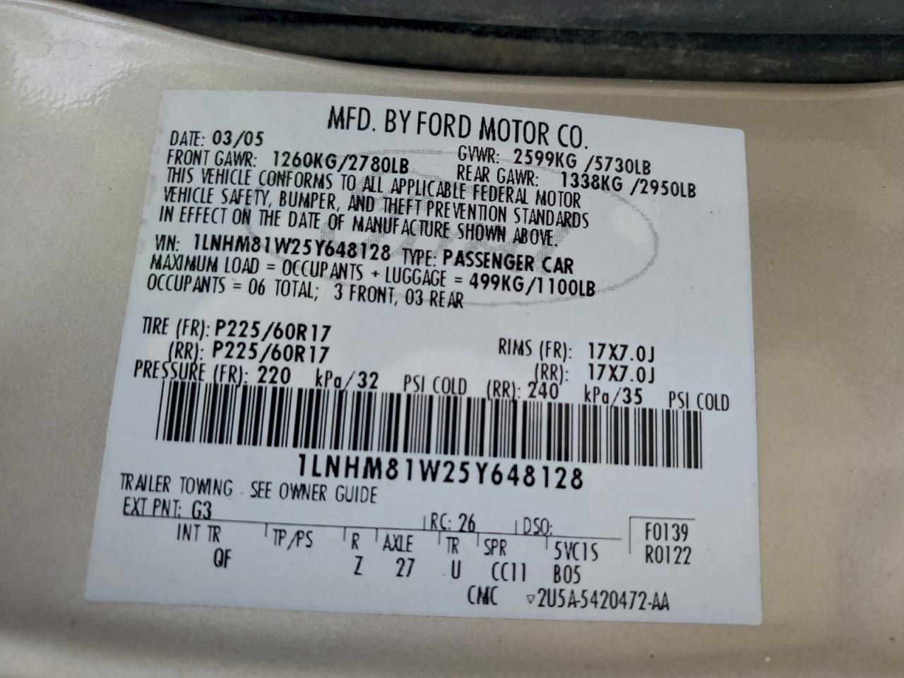 2005 Lincoln Town Car Signature VIN: 1LNHM81W25Y648128 Lot: 93131275