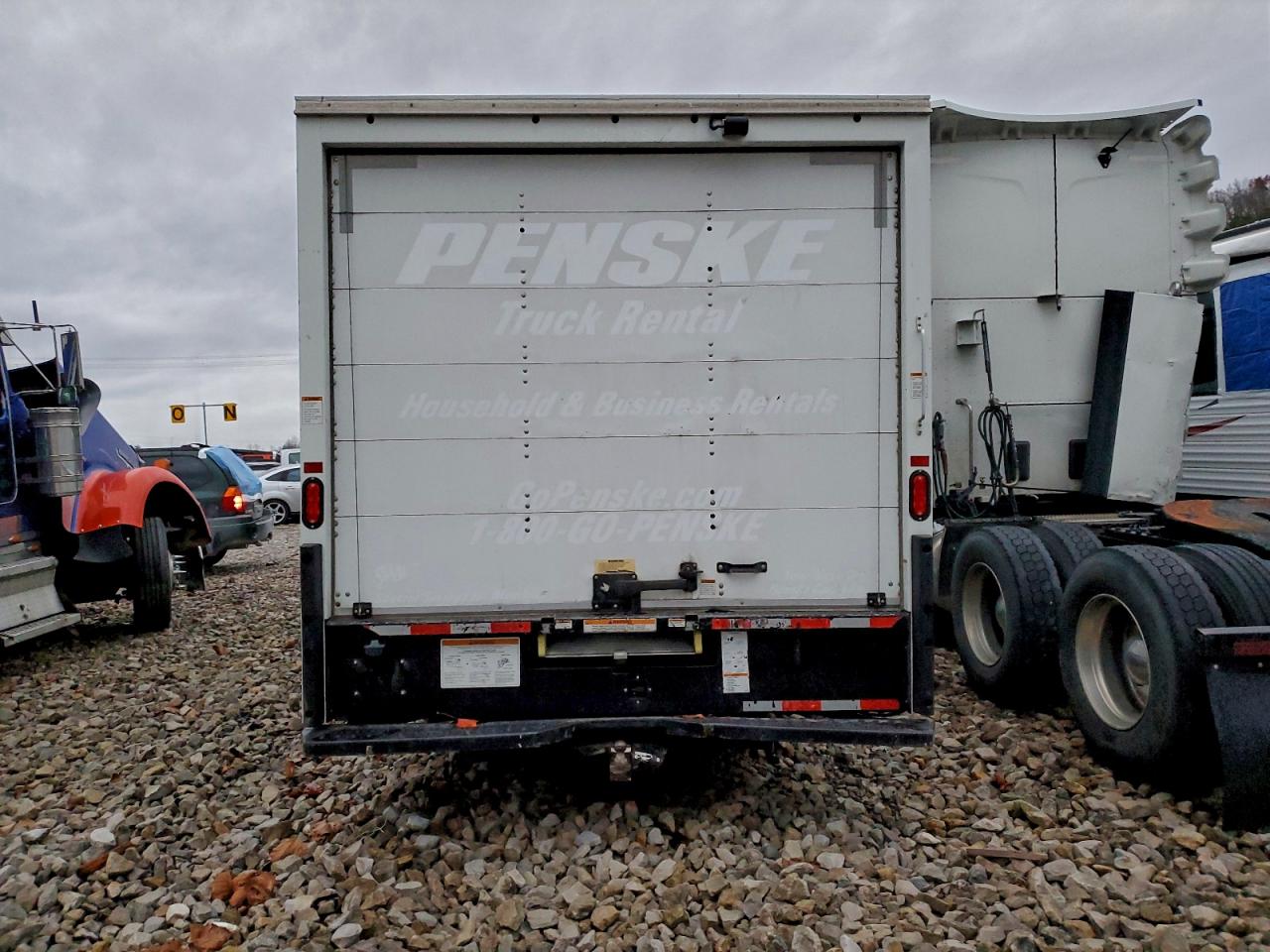 2022 Ford Econoline - Box Truck VIN: 1FDWE3FN6NDC03910 Lot: 94299575