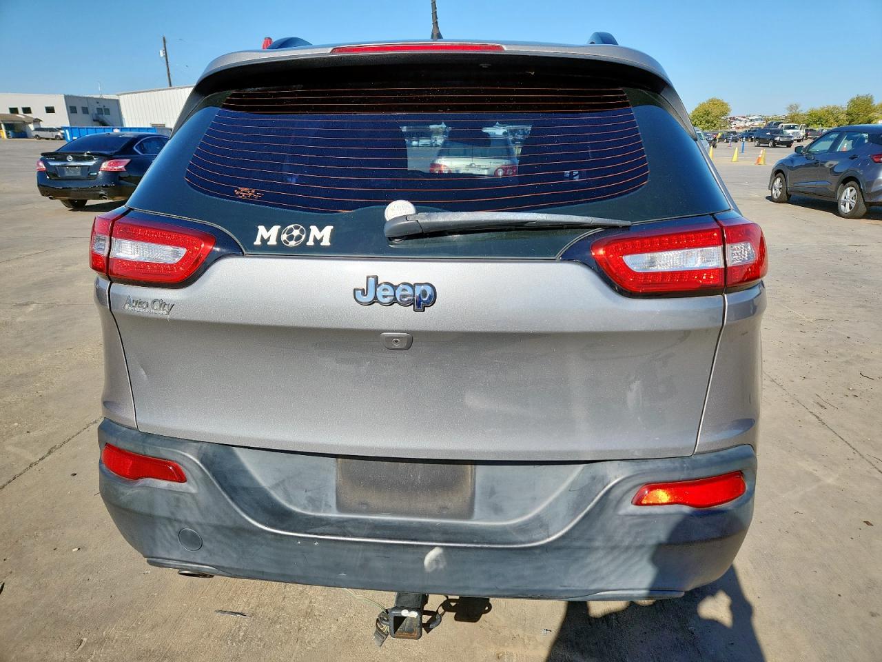 2015 Jeep Cherokee Sport VIN: 1C4PJLABXFW660582 Lot: 92185975