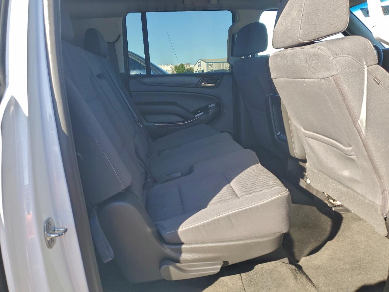 2018 GMC Yukon Xl K1500 Sle VIN: 1GKS2FEC9JR185207 Lot: 92909075