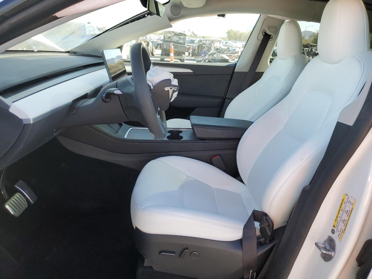 2023 Tesla Model Y VIN: 7SAYGDEE3PF877848 Lot: 91179255