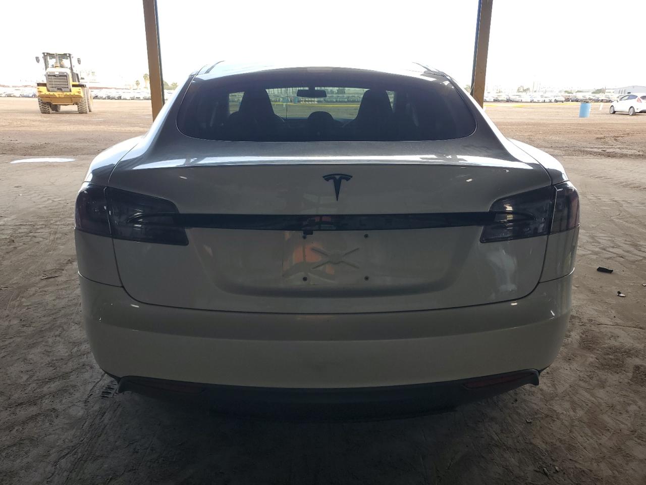 2013 Tesla Model S VIN: 5YJSA1CN2DFP17462 Lot: 92091955