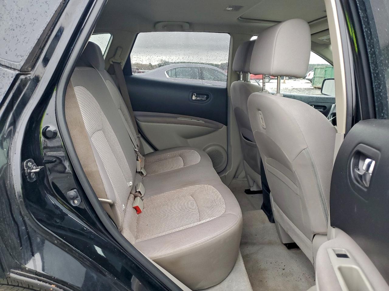 2011 Nissan Rogue S VIN: JN8AS5MV8BW304439 Lot: 94131635