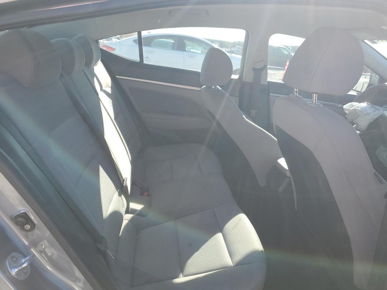 2019 Hyundai Elantra Sel VIN: KMHD84LF0KU750877 Lot: 92048395