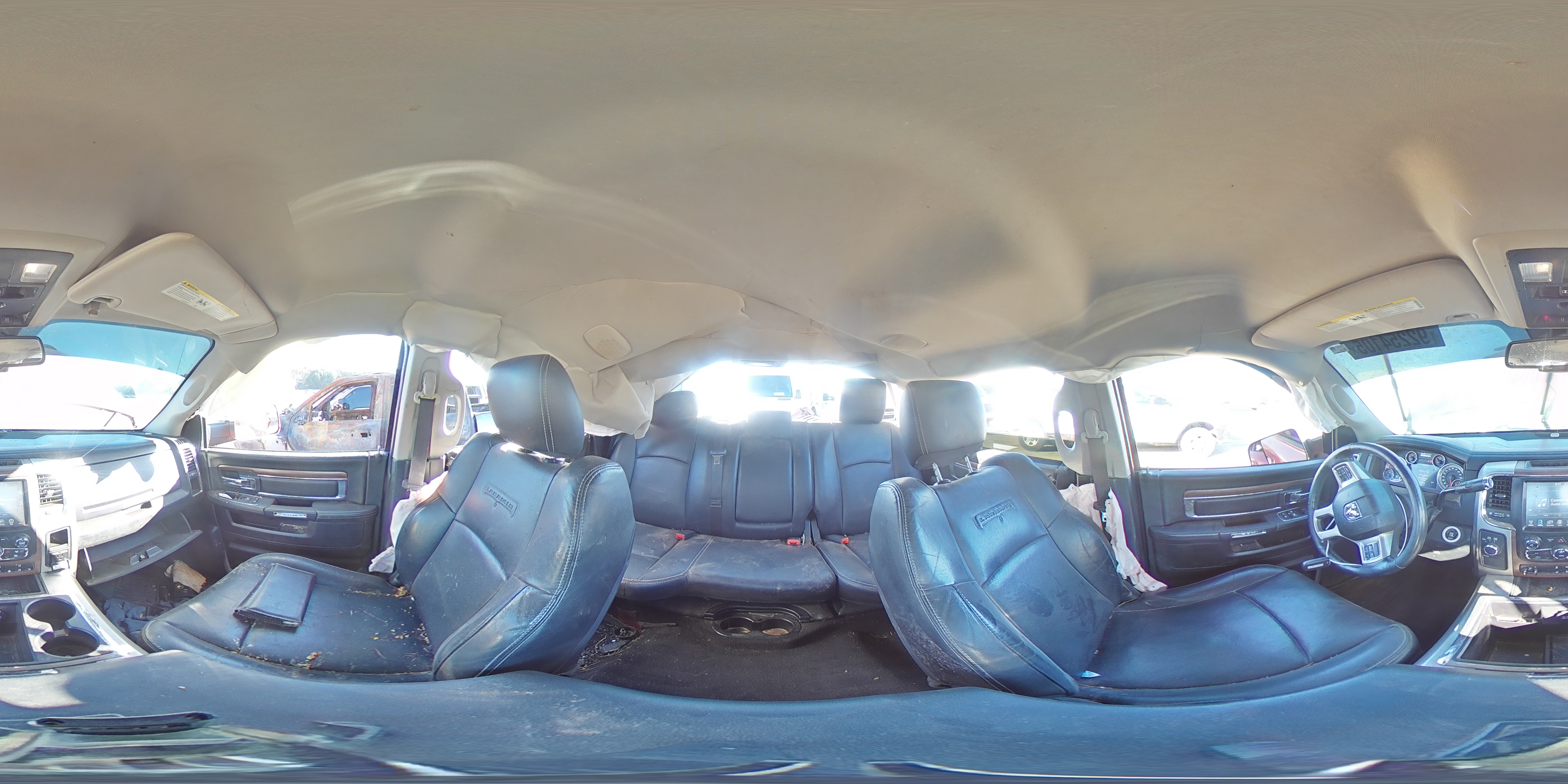 2015 Ram 2500 Laramie VIN: 3C6UR5FJXFG650163 Lot: 92254105