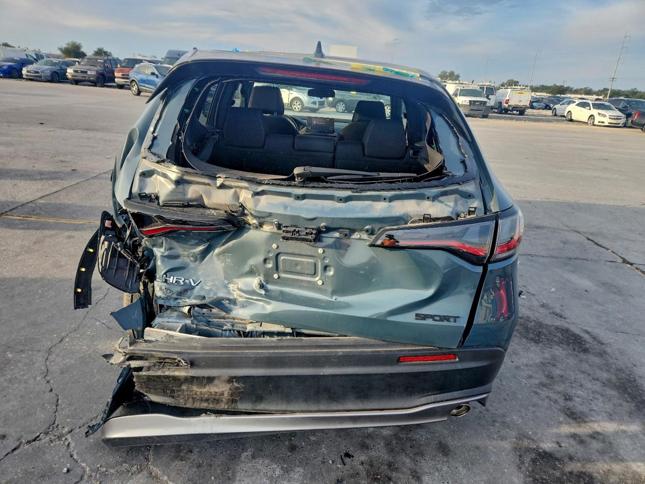 2025 Honda Hr-V Sport VIN: 3CZRZ1H51SM703135 Lot: 94056135