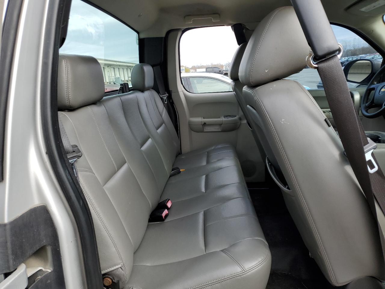 2010 Chevrolet Silverado C1500 VIN: 1GCSCPEX6AZ247440 Lot: 92182725