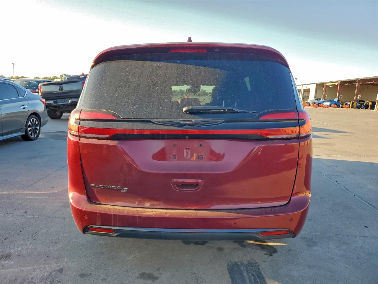 2021 Chrysler Pacifica Touring VIN: 2C4RC1FGXMR559382 Lot: 91876305