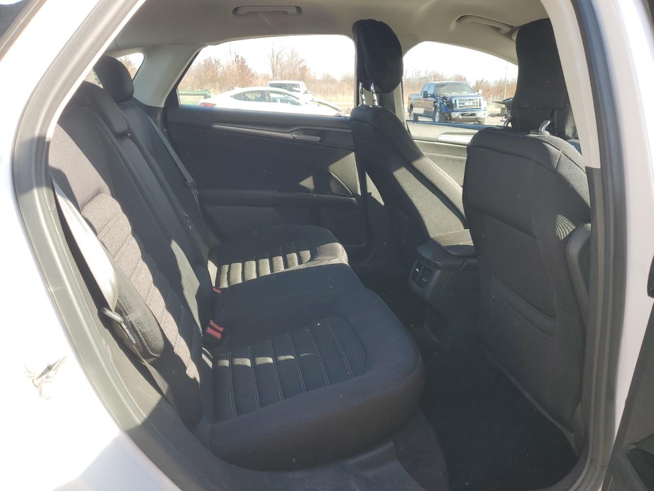 2014 Ford Fusion Se VIN: 3FA6P0H71ER390076 Lot: 92107835