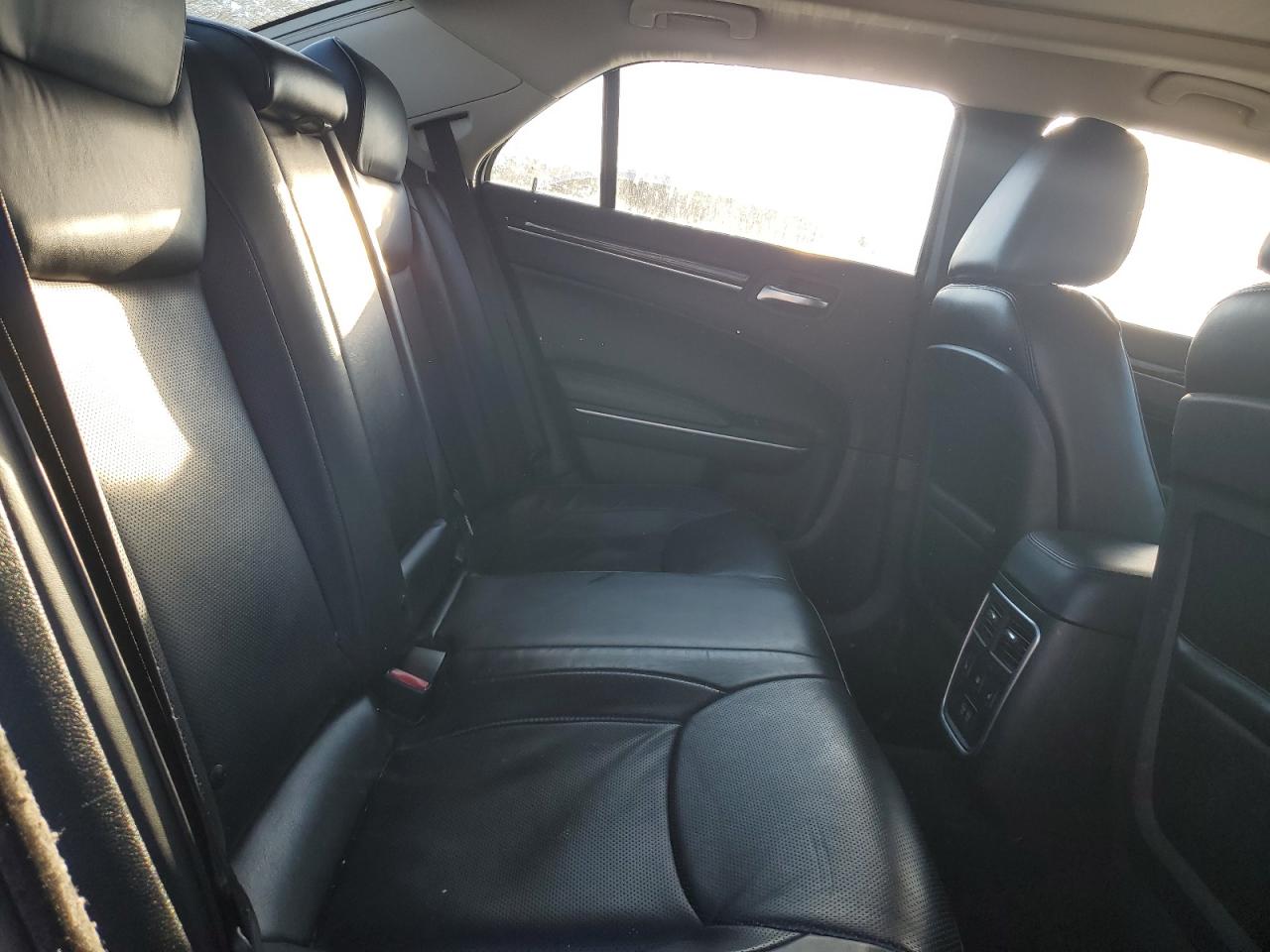 2016 Chrysler 300C VIN: 2C3CCAEG5GH342537 Lot: 91524285