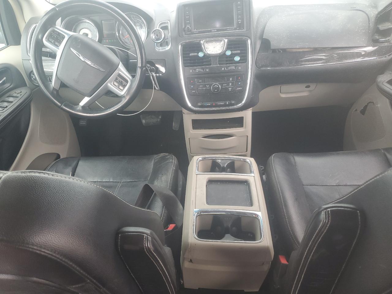 2013 Chrysler Town & Country Touring VIN: 2C4RC1BG0DR821447 Lot: 94983645